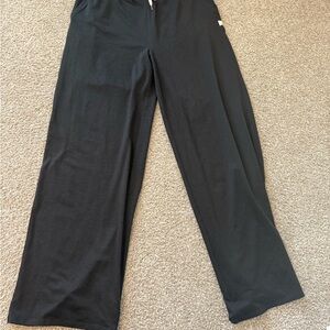 Vuori Charcoal Relaxed Pants